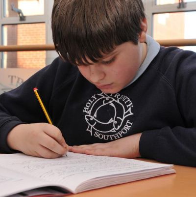 Holy Trinity Southport 098.jpg