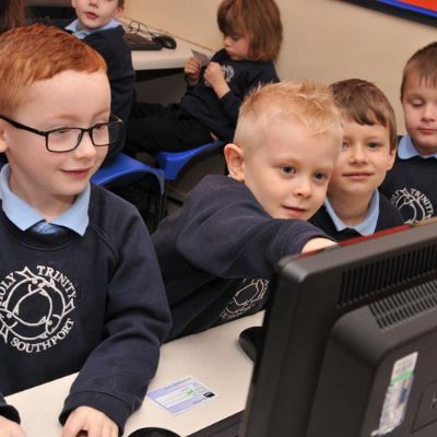 Holy Trinity Southport 031.jpg